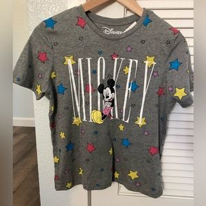 NWT Disney Mickey Mouse T-Shirt - Grey / Red / Yellow / Blue / White - Small